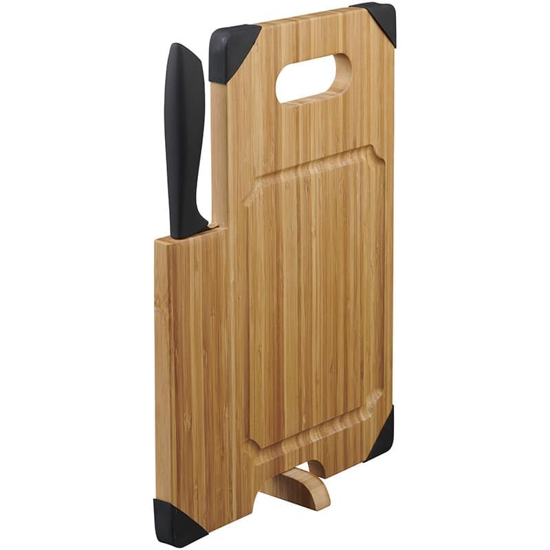 Avery bamboo cutting board with knife